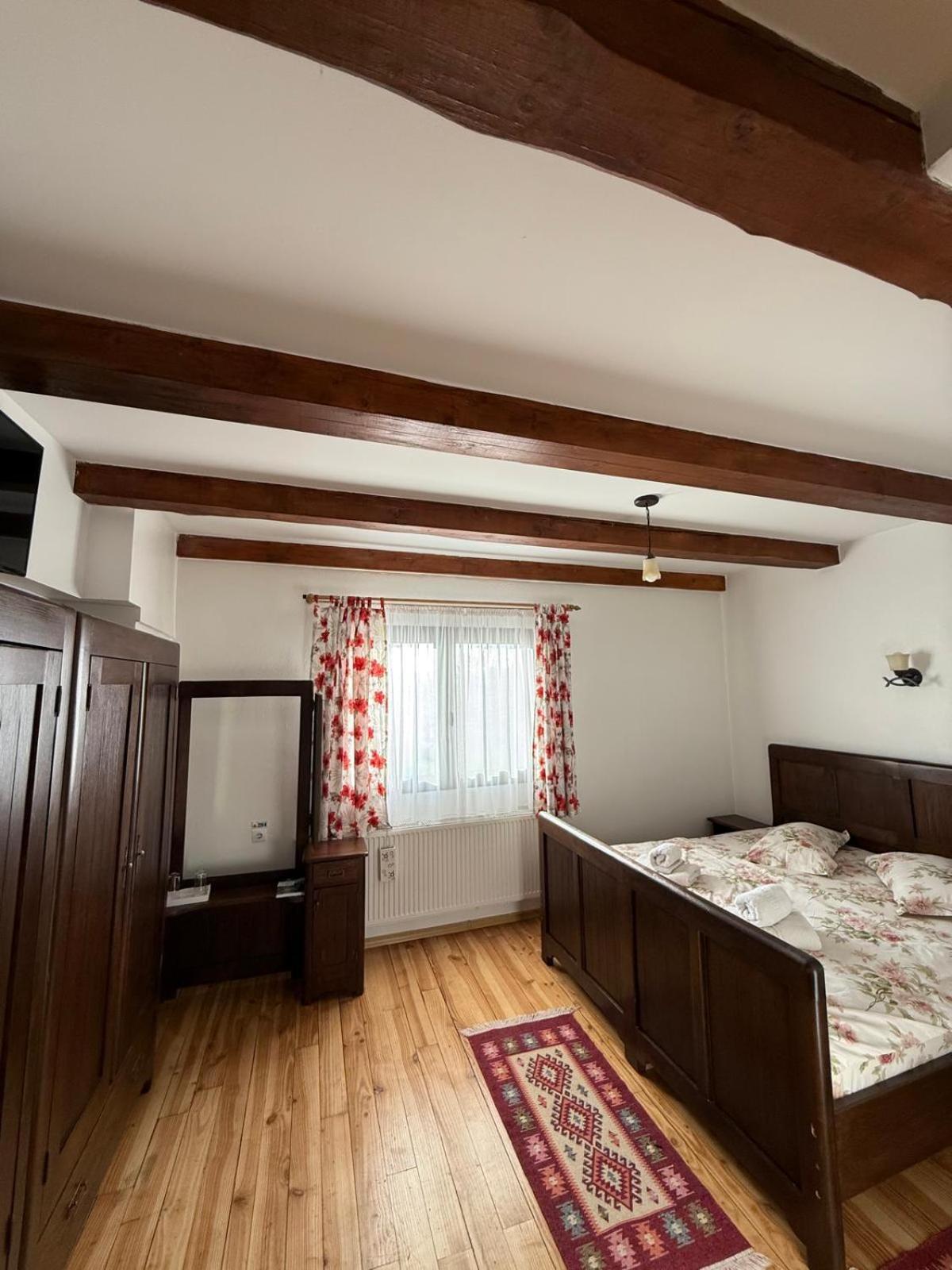 Вилла Casa Dunca Сигету-Мармацией Экстерьер фото